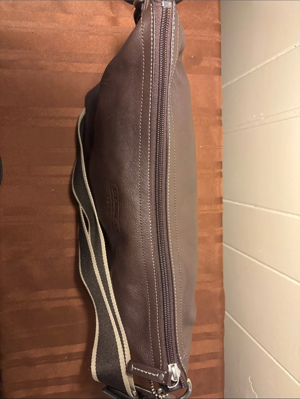 EUC Coach F70559 Brown Leather Messenger Shoulder Bag Webbed Stripe Strap - Picture 14 of 16